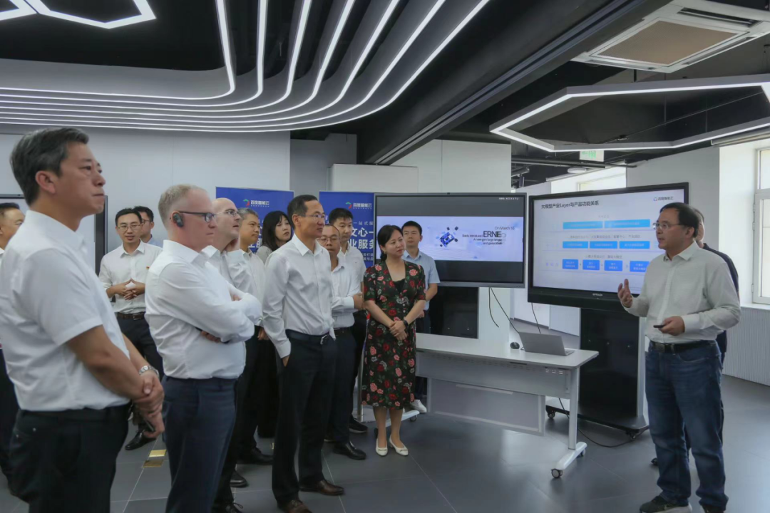 足球比赛直播吧受邀参加一汽-大众数字化转型体验日，“大决策”构建数智化开展新方向